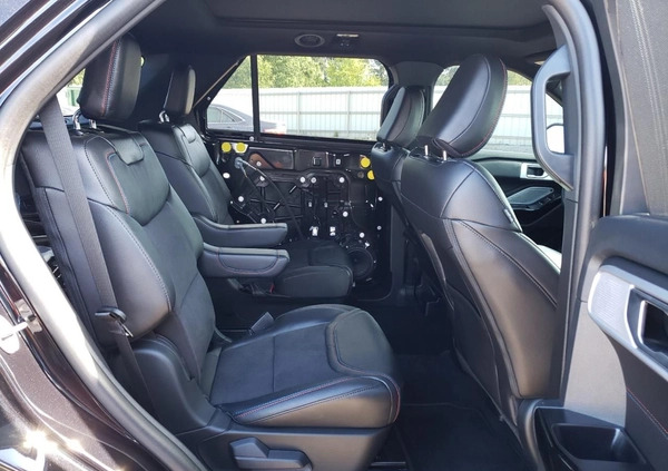 Ford Explorer cena 98000 przebieg: 11479, rok produkcji 2023 z Chojnów małe 92